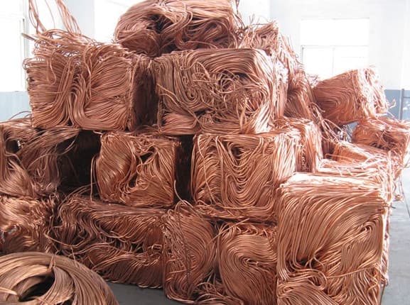 Thu Mua Đồng Phế Liệu Công Nghiệp - Giá Cao, Xử Lý Môi Trường ISO