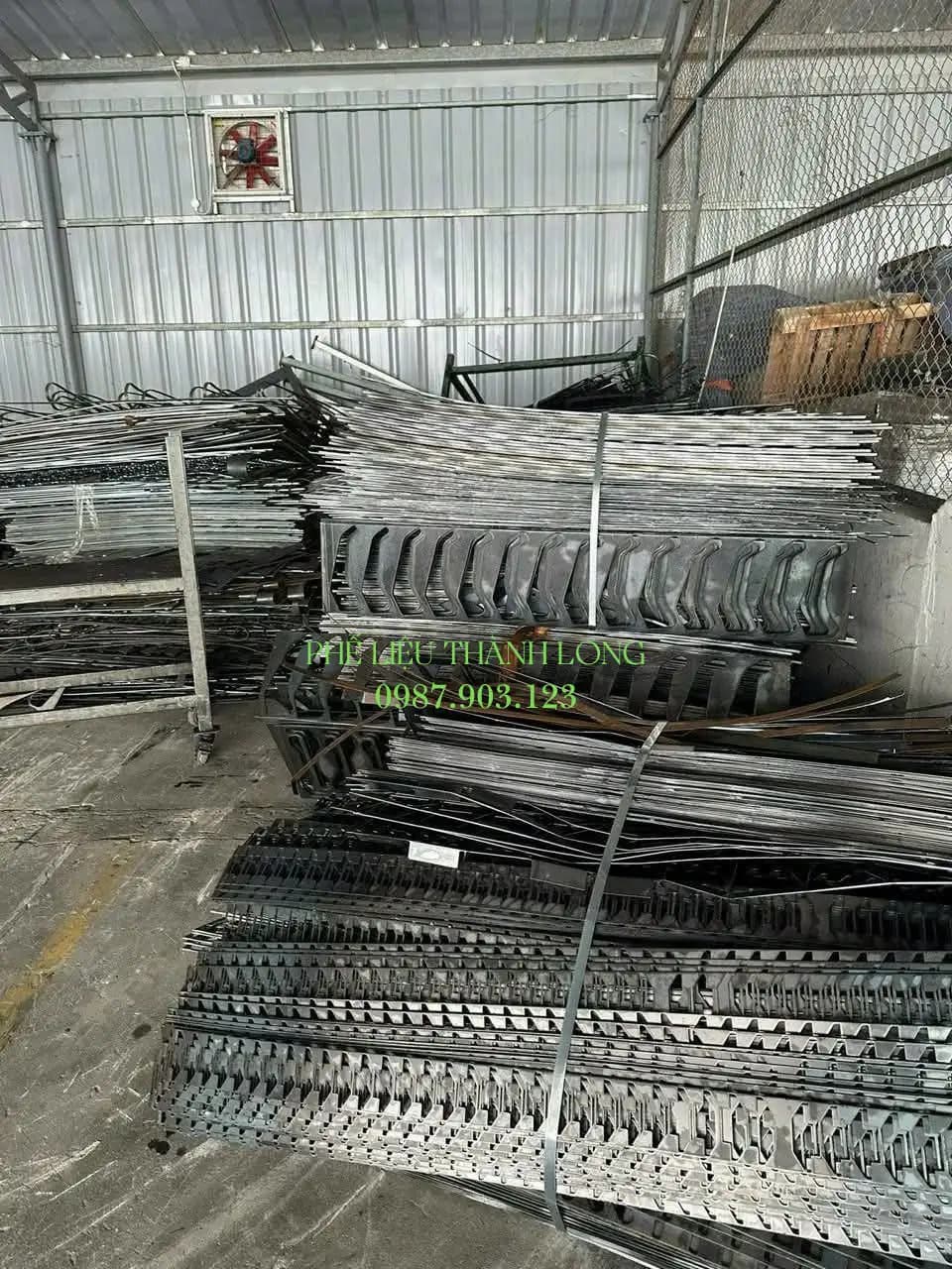 Phế liệu Inox được bó, phân loại gọn gàng tại nơi thu mua